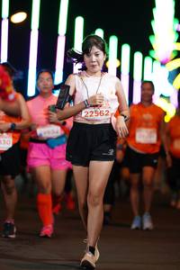 BIB: 22562, 9652, 330
                            <button type="button" onclick="openModal(14685958)" class="btn btn-primary btn-sm float-right btn-popup" data-toggle="modal" data-target=".modal-high-quality">
                        <i class="fas fa-shopping-cart"></i> Add to Cart
                    </button>
                                            <button type="button" onclick="isThisMe(14685958, true)" class="btn btn-success btn-sm float-right btn-popup btn-isme hidden" data-toggle="tooltip" data-placement="bottom" title="นี่คือรูปของคุณใช่ไหม คลิกที่นี่เพื่อเอาเข้าอัลบั้ม">
                        <i class="fas fa-plus"></i> Add to album
                    </button>
                    <button type="button" onclick="isThisMe(14685958, false)" class="btn btn-warning btn-sm float-right btn-popup btn-isnotme hidden">
                        <i class="fas fa-ban"></i> Remove from album
                    </button>
