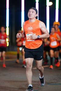 BIB: 912
                            <button type="button" onclick="openModal(14787188)" class="btn btn-primary btn-sm float-right btn-popup" data-toggle="modal" data-target=".modal-high-quality">
                        <i class="fas fa-shopping-cart"></i> Add to Cart
                    </button>
                                            <button type="button" onclick="isThisMe(14787188, true)" class="btn btn-success btn-sm float-right btn-popup btn-isme hidden" data-toggle="tooltip" data-placement="bottom" title="นี่คือรูปของคุณใช่ไหม คลิกที่นี่เพื่อเอาเข้าอัลบั้ม">
                        <i class="fas fa-plus"></i> Add to album
                    </button>
                    <button type="button" onclick="isThisMe(14787188, false)" class="btn btn-warning btn-sm float-right btn-popup btn-isnotme hidden">
                        <i class="fas fa-ban"></i> Remove from album
                    </button>