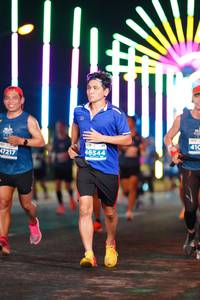 BIB: 410, 46344
                            <button type="button" onclick="openModal(14556683)" class="btn btn-primary btn-sm float-right btn-popup" data-toggle="modal" data-target=".modal-high-quality">
                        <i class="fas fa-shopping-cart"></i> Add to Cart
                    </button>
                                            <button type="button" onclick="isThisMe(14556683, true)" class="btn btn-success btn-sm float-right btn-popup btn-isme hidden" data-toggle="tooltip" data-placement="bottom" title="นี่คือรูปของคุณใช่ไหม คลิกที่นี่เพื่อเอาเข้าอัลบั้ม">
                        <i class="fas fa-plus"></i> Add to album
                    </button>
                    <button type="button" onclick="isThisMe(14556683, false)" class="btn btn-warning btn-sm float-right btn-popup btn-isnotme hidden">
                        <i class="fas fa-ban"></i> Remove from album
                    </button>