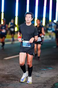 BIB: 41523
                            <button type="button" onclick="openModal(15713364)" class="btn btn-primary btn-sm float-right btn-popup" data-toggle="modal" data-target=".modal-high-quality">
                        <i class="fas fa-shopping-cart"></i> Add to Cart
                    </button>
                                            <button type="button" onclick="isThisMe(15713364, true)" class="btn btn-success btn-sm float-right btn-popup btn-isme hidden" data-toggle="tooltip" data-placement="bottom" title="นี่คือรูปของคุณใช่ไหม คลิกที่นี่เพื่อเอาเข้าอัลบั้ม">
                        <i class="fas fa-plus"></i> Add to album
                    </button>
                    <button type="button" onclick="isThisMe(15713364, false)" class="btn btn-warning btn-sm float-right btn-popup btn-isnotme hidden">
                        <i class="fas fa-ban"></i> Remove from album
                    </button>