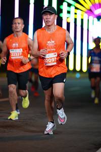 BIB: 22327, 22091
                            <button type="button" onclick="openModal(14771394)" class="btn btn-primary btn-sm float-right btn-popup" data-toggle="modal" data-target=".modal-high-quality">
                        <i class="fas fa-shopping-cart"></i> Add to Cart
                    </button>
                                            <button type="button" onclick="isThisMe(14771394, true)" class="btn btn-success btn-sm float-right btn-popup btn-isme hidden" data-toggle="tooltip" data-placement="bottom" title="นี่คือรูปของคุณใช่ไหม คลิกที่นี่เพื่อเอาเข้าอัลบั้ม">
                        <i class="fas fa-plus"></i> Add to album
                    </button>
                    <button type="button" onclick="isThisMe(14771394, false)" class="btn btn-warning btn-sm float-right btn-popup btn-isnotme hidden">
                        <i class="fas fa-ban"></i> Remove from album
                    </button>