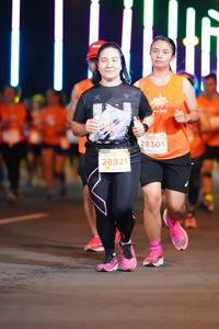 BIB: 28301, 28921
                            <button type="button" onclick="openModal(14708981)" class="btn btn-primary btn-sm float-right btn-popup" data-toggle="modal" data-target=".modal-high-quality">
                        <i class="fas fa-shopping-cart"></i> Add to Cart
                    </button>
                                            <button type="button" onclick="isThisMe(14708981, true)" class="btn btn-success btn-sm float-right btn-popup btn-isme hidden" data-toggle="tooltip" data-placement="bottom" title="นี่คือรูปของคุณใช่ไหม คลิกที่นี่เพื่อเอาเข้าอัลบั้ม">
                        <i class="fas fa-plus"></i> Add to album
                    </button>
                    <button type="button" onclick="isThisMe(14708981, false)" class="btn btn-warning btn-sm float-right btn-popup btn-isnotme hidden">
                        <i class="fas fa-ban"></i> Remove from album
                    </button>