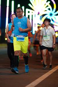 BIB: 13992, 85503
                            <button type="button" onclick="openModal(14799304)" class="btn btn-primary btn-sm float-right btn-popup" data-toggle="modal" data-target=".modal-high-quality">
                        <i class="fas fa-shopping-cart"></i> Add to Cart
                    </button>
                                            <button type="button" onclick="isThisMe(14799304, true)" class="btn btn-success btn-sm float-right btn-popup btn-isme hidden" data-toggle="tooltip" data-placement="bottom" title="นี่คือรูปของคุณใช่ไหม คลิกที่นี่เพื่อเอาเข้าอัลบั้ม">
                        <i class="fas fa-plus"></i> Add to album
                    </button>
                    <button type="button" onclick="isThisMe(14799304, false)" class="btn btn-warning btn-sm float-right btn-popup btn-isnotme hidden">
                        <i class="fas fa-ban"></i> Remove from album
                    </button>