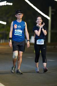BIB: 42047, 43132
                            <button type="button" onclick="openModal(14980636)" class="btn btn-primary btn-sm float-right btn-popup" data-toggle="modal" data-target=".modal-high-quality">
                        <i class="fas fa-shopping-cart"></i> Add to Cart
                    </button>
                                            <button type="button" onclick="isThisMe(14980636, true)" class="btn btn-success btn-sm float-right btn-popup btn-isme hidden" data-toggle="tooltip" data-placement="bottom" title="นี่คือรูปของคุณใช่ไหม คลิกที่นี่เพื่อเอาเข้าอัลบั้ม">
                        <i class="fas fa-plus"></i> Add to album
                    </button>
                    <button type="button" onclick="isThisMe(14980636, false)" class="btn btn-warning btn-sm float-right btn-popup btn-isnotme hidden">
                        <i class="fas fa-ban"></i> Remove from album
                    </button>