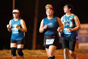 BIB: 021, 46153, 473, 48125
                            <button type="button" onclick="openModal(14699659)" class="btn btn-primary btn-sm float-right btn-popup" data-toggle="modal" data-target=".modal-high-quality">
                        <i class="fas fa-shopping-cart"></i> Add to Cart
                    </button>
                                            <button type="button" onclick="isThisMe(14699659, true)" class="btn btn-success btn-sm float-right btn-popup btn-isme hidden" data-toggle="tooltip" data-placement="bottom" title="นี่คือรูปของคุณใช่ไหม คลิกที่นี่เพื่อเอาเข้าอัลบั้ม">
                        <i class="fas fa-plus"></i> Add to album
                    </button>
                    <button type="button" onclick="isThisMe(14699659, false)" class="btn btn-warning btn-sm float-right btn-popup btn-isnotme hidden">
                        <i class="fas fa-ban"></i> Remove from album
                    </button>