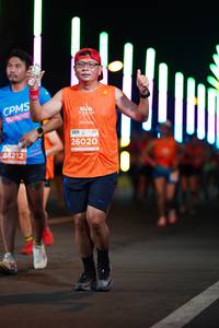 BIB: 8212, 26020
                            <button type="button" onclick="openModal(14717526)" class="btn btn-primary btn-sm float-right btn-popup" data-toggle="modal" data-target=".modal-high-quality">
                        <i class="fas fa-shopping-cart"></i> Add to Cart
                    </button>
                                            <button type="button" onclick="isThisMe(14717526, true)" class="btn btn-success btn-sm float-right btn-popup btn-isme hidden" data-toggle="tooltip" data-placement="bottom" title="นี่คือรูปของคุณใช่ไหม คลิกที่นี่เพื่อเอาเข้าอัลบั้ม">
                        <i class="fas fa-plus"></i> Add to album
                    </button>
                    <button type="button" onclick="isThisMe(14717526, false)" class="btn btn-warning btn-sm float-right btn-popup btn-isnotme hidden">
                        <i class="fas fa-ban"></i> Remove from album
                    </button>