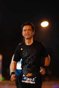 BIB: 41923
                            <button type="button" onclick="openModal(14714680)" class="btn btn-primary btn-sm float-right btn-popup" data-toggle="modal" data-target=".modal-high-quality">
                        <i class="fas fa-shopping-cart"></i> Add to Cart
                    </button>
                                            <button type="button" onclick="isThisMe(14714680, true)" class="btn btn-success btn-sm float-right btn-popup btn-isme hidden" data-toggle="tooltip" data-placement="bottom" title="นี่คือรูปของคุณใช่ไหม คลิกที่นี่เพื่อเอาเข้าอัลบั้ม">
                        <i class="fas fa-plus"></i> Add to album
                    </button>
                    <button type="button" onclick="isThisMe(14714680, false)" class="btn btn-warning btn-sm float-right btn-popup btn-isnotme hidden">
                        <i class="fas fa-ban"></i> Remove from album
                    </button>