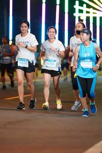 BIB: 11200, 7880, 11788
                            <button type="button" onclick="openModal(14770658)" class="btn btn-primary btn-sm float-right btn-popup" data-toggle="modal" data-target=".modal-high-quality">
                        <i class="fas fa-shopping-cart"></i> Add to Cart
                    </button>
                                            <button type="button" onclick="isThisMe(14770658, true)" class="btn btn-success btn-sm float-right btn-popup btn-isme hidden" data-toggle="tooltip" data-placement="bottom" title="นี่คือรูปของคุณใช่ไหม คลิกที่นี่เพื่อเอาเข้าอัลบั้ม">
                        <i class="fas fa-plus"></i> Add to album
                    </button>
                    <button type="button" onclick="isThisMe(14770658, false)" class="btn btn-warning btn-sm float-right btn-popup btn-isnotme hidden">
                        <i class="fas fa-ban"></i> Remove from album
                    </button>