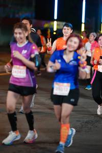 BIB: 04060
                            <button type="button" onclick="openModal(14695750)" class="btn btn-primary btn-sm float-right btn-popup" data-toggle="modal" data-target=".modal-high-quality">
                        <i class="fas fa-shopping-cart"></i> Add to Cart
                    </button>
                                            <button type="button" onclick="isThisMe(14695750, true)" class="btn btn-success btn-sm float-right btn-popup btn-isme hidden" data-toggle="tooltip" data-placement="bottom" title="นี่คือรูปของคุณใช่ไหม คลิกที่นี่เพื่อเอาเข้าอัลบั้ม">
                        <i class="fas fa-plus"></i> Add to album
                    </button>
                    <button type="button" onclick="isThisMe(14695750, false)" class="btn btn-warning btn-sm float-right btn-popup btn-isnotme hidden">
                        <i class="fas fa-ban"></i> Remove from album
                    </button>