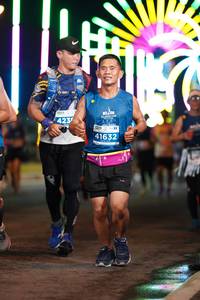 BIB: 423, 41632
                            <button type="button" onclick="openModal(14614677)" class="btn btn-primary btn-sm float-right btn-popup" data-toggle="modal" data-target=".modal-high-quality">
                        <i class="fas fa-shopping-cart"></i> Add to Cart
                    </button>
                                            <button type="button" onclick="isThisMe(14614677, true)" class="btn btn-success btn-sm float-right btn-popup btn-isme hidden" data-toggle="tooltip" data-placement="bottom" title="นี่คือรูปของคุณใช่ไหม คลิกที่นี่เพื่อเอาเข้าอัลบั้ม">
                        <i class="fas fa-plus"></i> Add to album
                    </button>
                    <button type="button" onclick="isThisMe(14614677, false)" class="btn btn-warning btn-sm float-right btn-popup btn-isnotme hidden">
                        <i class="fas fa-ban"></i> Remove from album
                    </button>