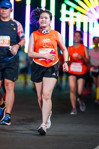 BIB: 672
                            <button type="button" onclick="openModal(15727518)" class="btn btn-primary btn-sm float-right btn-popup" data-toggle="modal" data-target=".modal-high-quality">
                        <i class="fas fa-shopping-cart"></i> Add to Cart
                    </button>
                                            <button type="button" onclick="isThisMe(15727518, true)" class="btn btn-success btn-sm float-right btn-popup btn-isme hidden" data-toggle="tooltip" data-placement="bottom" title="นี่คือรูปของคุณใช่ไหม คลิกที่นี่เพื่อเอาเข้าอัลบั้ม">
                        <i class="fas fa-plus"></i> Add to album
                    </button>
                    <button type="button" onclick="isThisMe(15727518, false)" class="btn btn-warning btn-sm float-right btn-popup btn-isnotme hidden">
                        <i class="fas fa-ban"></i> Remove from album
                    </button>