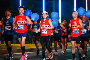 BIB: 40070, 42376
                            <button type="button" onclick="openModal(15705116)" class="btn btn-primary btn-sm float-right btn-popup" data-toggle="modal" data-target=".modal-high-quality">
                        <i class="fas fa-shopping-cart"></i> Add to Cart
                    </button>
                                            <button type="button" onclick="isThisMe(15705116, true)" class="btn btn-success btn-sm float-right btn-popup btn-isme hidden" data-toggle="tooltip" data-placement="bottom" title="นี่คือรูปของคุณใช่ไหม คลิกที่นี่เพื่อเอาเข้าอัลบั้ม">
                        <i class="fas fa-plus"></i> Add to album
                    </button>
                    <button type="button" onclick="isThisMe(15705116, false)" class="btn btn-warning btn-sm float-right btn-popup btn-isnotme hidden">
                        <i class="fas fa-ban"></i> Remove from album
                    </button>