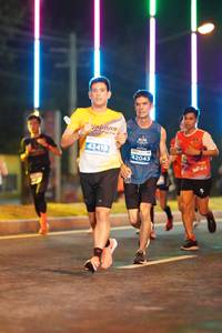 BIB: 4241, 42043
                            <button type="button" onclick="openModal(14555087)" class="btn btn-primary btn-sm float-right btn-popup" data-toggle="modal" data-target=".modal-high-quality">
                        <i class="fas fa-shopping-cart"></i> Add to Cart
                    </button>
                                            <button type="button" onclick="isThisMe(14555087, true)" class="btn btn-success btn-sm float-right btn-popup btn-isme hidden" data-toggle="tooltip" data-placement="bottom" title="นี่คือรูปของคุณใช่ไหม คลิกที่นี่เพื่อเอาเข้าอัลบั้ม">
                        <i class="fas fa-plus"></i> Add to album
                    </button>
                    <button type="button" onclick="isThisMe(14555087, false)" class="btn btn-warning btn-sm float-right btn-popup btn-isnotme hidden">
                        <i class="fas fa-ban"></i> Remove from album
                    </button>