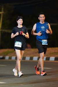 BIB: 41314, 043
                            <button type="button" onclick="openModal(14905942)" class="btn btn-primary btn-sm float-right btn-popup" data-toggle="modal" data-target=".modal-high-quality">
                        <i class="fas fa-shopping-cart"></i> Add to Cart
                    </button>
                                            <button type="button" onclick="isThisMe(14905942, true)" class="btn btn-success btn-sm float-right btn-popup btn-isme hidden" data-toggle="tooltip" data-placement="bottom" title="นี่คือรูปของคุณใช่ไหม คลิกที่นี่เพื่อเอาเข้าอัลบั้ม">
                        <i class="fas fa-plus"></i> Add to album
                    </button>
                    <button type="button" onclick="isThisMe(14905942, false)" class="btn btn-warning btn-sm float-right btn-popup btn-isnotme hidden">
                        <i class="fas fa-ban"></i> Remove from album
                    </button>