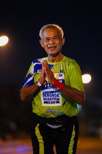 BIB: 1016, 42195, 
                            <button type="button" onclick="openModal(15720205)" class="btn btn-primary btn-sm float-right btn-popup" data-toggle="modal" data-target=".modal-high-quality">
                        <i class="fas fa-shopping-cart"></i> Add to Cart
                    </button>
                                            <button type="button" onclick="isThisMe(15720205, true)" class="btn btn-success btn-sm float-right btn-popup btn-isme hidden" data-toggle="tooltip" data-placement="bottom" title="นี่คือรูปของคุณใช่ไหม คลิกที่นี่เพื่อเอาเข้าอัลบั้ม">
                        <i class="fas fa-plus"></i> Add to album
                    </button>
                    <button type="button" onclick="isThisMe(15720205, false)" class="btn btn-warning btn-sm float-right btn-popup btn-isnotme hidden">
                        <i class="fas fa-ban"></i> Remove from album
                    </button>