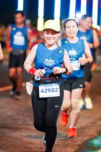 BIB: 021, 250, 42882
                            <button type="button" onclick="openModal(15710276)" class="btn btn-primary btn-sm float-right btn-popup" data-toggle="modal" data-target=".modal-high-quality">
                        <i class="fas fa-shopping-cart"></i> Add to Cart
                    </button>
                                            <button type="button" onclick="isThisMe(15710276, true)" class="btn btn-success btn-sm float-right btn-popup btn-isme hidden" data-toggle="tooltip" data-placement="bottom" title="นี่คือรูปของคุณใช่ไหม คลิกที่นี่เพื่อเอาเข้าอัลบั้ม">
                        <i class="fas fa-plus"></i> Add to album
                    </button>
                    <button type="button" onclick="isThisMe(15710276, false)" class="btn btn-warning btn-sm float-right btn-popup btn-isnotme hidden">
                        <i class="fas fa-ban"></i> Remove from album
                    </button>