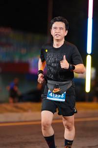 BIB: 41553
                            <button type="button" onclick="openModal(14662906)" class="btn btn-primary btn-sm float-right btn-popup" data-toggle="modal" data-target=".modal-high-quality">
                        <i class="fas fa-shopping-cart"></i> Add to Cart
                    </button>
                                            <button type="button" onclick="isThisMe(14662906, true)" class="btn btn-success btn-sm float-right btn-popup btn-isme hidden" data-toggle="tooltip" data-placement="bottom" title="นี่คือรูปของคุณใช่ไหม คลิกที่นี่เพื่อเอาเข้าอัลบั้ม">
                        <i class="fas fa-plus"></i> Add to album
                    </button>
                    <button type="button" onclick="isThisMe(14662906, false)" class="btn btn-warning btn-sm float-right btn-popup btn-isnotme hidden">
                        <i class="fas fa-ban"></i> Remove from album
                    </button>