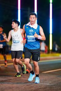 BIB: 201, 41472, 46285
                            <button type="button" onclick="openModal(15718969)" class="btn btn-primary btn-sm float-right btn-popup" data-toggle="modal" data-target=".modal-high-quality">
                        <i class="fas fa-shopping-cart"></i> Add to Cart
                    </button>
                                            <button type="button" onclick="isThisMe(15718969, true)" class="btn btn-success btn-sm float-right btn-popup btn-isme hidden" data-toggle="tooltip" data-placement="bottom" title="นี่คือรูปของคุณใช่ไหม คลิกที่นี่เพื่อเอาเข้าอัลบั้ม">
                        <i class="fas fa-plus"></i> Add to album
                    </button>
                    <button type="button" onclick="isThisMe(15718969, false)" class="btn btn-warning btn-sm float-right btn-popup btn-isnotme hidden">
                        <i class="fas fa-ban"></i> Remove from album
                    </button>