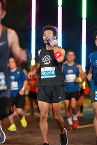 BIB: 40266
                            <button type="button" onclick="openModal(14611777)" class="btn btn-primary btn-sm float-right btn-popup" data-toggle="modal" data-target=".modal-high-quality">
                        <i class="fas fa-shopping-cart"></i> Add to Cart
                    </button>
                                            <button type="button" onclick="isThisMe(14611777, true)" class="btn btn-success btn-sm float-right btn-popup btn-isme hidden" data-toggle="tooltip" data-placement="bottom" title="นี่คือรูปของคุณใช่ไหม คลิกที่นี่เพื่อเอาเข้าอัลบั้ม">
                        <i class="fas fa-plus"></i> Add to album
                    </button>
                    <button type="button" onclick="isThisMe(14611777, false)" class="btn btn-warning btn-sm float-right btn-popup btn-isnotme hidden">
                        <i class="fas fa-ban"></i> Remove from album
                    </button>