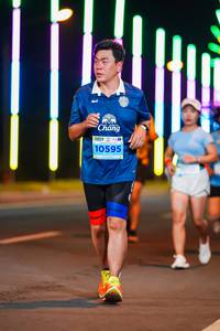 BIB: 10595
                            <button type="button" onclick="openModal(15748182)" class="btn btn-primary btn-sm float-right btn-popup" data-toggle="modal" data-target=".modal-high-quality">
                        <i class="fas fa-shopping-cart"></i> Add to Cart
                    </button>
                                            <button type="button" onclick="isThisMe(15748182, true)" class="btn btn-success btn-sm float-right btn-popup btn-isme hidden" data-toggle="tooltip" data-placement="bottom" title="นี่คือรูปของคุณใช่ไหม คลิกที่นี่เพื่อเอาเข้าอัลบั้ม">
                        <i class="fas fa-plus"></i> Add to album
                    </button>
                    <button type="button" onclick="isThisMe(15748182, false)" class="btn btn-warning btn-sm float-right btn-popup btn-isnotme hidden">
                        <i class="fas fa-ban"></i> Remove from album
                    </button>