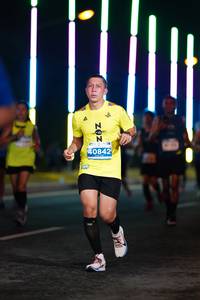 BIB: 40842
                            <button type="button" onclick="openModal(14594094)" class="btn btn-primary btn-sm float-right btn-popup" data-toggle="modal" data-target=".modal-high-quality">
                        <i class="fas fa-shopping-cart"></i> Add to Cart
                    </button>
                                            <button type="button" onclick="isThisMe(14594094, true)" class="btn btn-success btn-sm float-right btn-popup btn-isme hidden" data-toggle="tooltip" data-placement="bottom" title="นี่คือรูปของคุณใช่ไหม คลิกที่นี่เพื่อเอาเข้าอัลบั้ม">
                        <i class="fas fa-plus"></i> Add to album
                    </button>
                    <button type="button" onclick="isThisMe(14594094, false)" class="btn btn-warning btn-sm float-right btn-popup btn-isnotme hidden">
                        <i class="fas fa-ban"></i> Remove from album
                    </button>