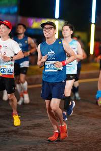 BIB: 4659, 
                            <button type="button" onclick="openModal(14656078)" class="btn btn-primary btn-sm float-right btn-popup" data-toggle="modal" data-target=".modal-high-quality">
                        <i class="fas fa-shopping-cart"></i> Add to Cart
                    </button>
                                            <button type="button" onclick="isThisMe(14656078, true)" class="btn btn-success btn-sm float-right btn-popup btn-isme hidden" data-toggle="tooltip" data-placement="bottom" title="นี่คือรูปของคุณใช่ไหม คลิกที่นี่เพื่อเอาเข้าอัลบั้ม">
                        <i class="fas fa-plus"></i> Add to album
                    </button>
                    <button type="button" onclick="isThisMe(14656078, false)" class="btn btn-warning btn-sm float-right btn-popup btn-isnotme hidden">
                        <i class="fas fa-ban"></i> Remove from album
                    </button>