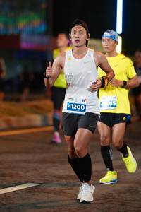 BIB: 41200
                            <button type="button" onclick="openModal(14639433)" class="btn btn-primary btn-sm float-right btn-popup" data-toggle="modal" data-target=".modal-high-quality">
                        <i class="fas fa-shopping-cart"></i> Add to Cart
                    </button>
                                            <button type="button" onclick="isThisMe(14639433, true)" class="btn btn-success btn-sm float-right btn-popup btn-isme hidden" data-toggle="tooltip" data-placement="bottom" title="นี่คือรูปของคุณใช่ไหม คลิกที่นี่เพื่อเอาเข้าอัลบั้ม">
                        <i class="fas fa-plus"></i> Add to album
                    </button>
                    <button type="button" onclick="isThisMe(14639433, false)" class="btn btn-warning btn-sm float-right btn-popup btn-isnotme hidden">
                        <i class="fas fa-ban"></i> Remove from album
                    </button>