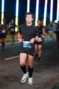 BIB: 41523
                            <button type="button" onclick="openModal(14656465)" class="btn btn-primary btn-sm float-right btn-popup" data-toggle="modal" data-target=".modal-high-quality">
                        <i class="fas fa-shopping-cart"></i> Add to Cart
                    </button>
                                            <button type="button" onclick="isThisMe(14656465, true)" class="btn btn-success btn-sm float-right btn-popup btn-isme hidden" data-toggle="tooltip" data-placement="bottom" title="นี่คือรูปของคุณใช่ไหม คลิกที่นี่เพื่อเอาเข้าอัลบั้ม">
                        <i class="fas fa-plus"></i> Add to album
                    </button>
                    <button type="button" onclick="isThisMe(14656465, false)" class="btn btn-warning btn-sm float-right btn-popup btn-isnotme hidden">
                        <i class="fas fa-ban"></i> Remove from album
                    </button>