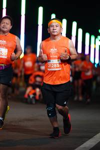 BIB: 21285
                            <button type="button" onclick="openModal(14718507)" class="btn btn-primary btn-sm float-right btn-popup" data-toggle="modal" data-target=".modal-high-quality">
                        <i class="fas fa-shopping-cart"></i> Add to Cart
                    </button>
                                            <button type="button" onclick="isThisMe(14718507, true)" class="btn btn-success btn-sm float-right btn-popup btn-isme hidden" data-toggle="tooltip" data-placement="bottom" title="นี่คือรูปของคุณใช่ไหม คลิกที่นี่เพื่อเอาเข้าอัลบั้ม">
                        <i class="fas fa-plus"></i> Add to album
                    </button>
                    <button type="button" onclick="isThisMe(14718507, false)" class="btn btn-warning btn-sm float-right btn-popup btn-isnotme hidden">
                        <i class="fas fa-ban"></i> Remove from album
                    </button>