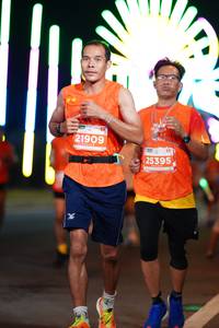 BIB: 21909, 25395
                            <button type="button" onclick="openModal(14836567)" class="btn btn-primary btn-sm float-right btn-popup" data-toggle="modal" data-target=".modal-high-quality">
                        <i class="fas fa-shopping-cart"></i> Add to Cart
                    </button>
                                            <button type="button" onclick="isThisMe(14836567, true)" class="btn btn-success btn-sm float-right btn-popup btn-isme hidden" data-toggle="tooltip" data-placement="bottom" title="นี่คือรูปของคุณใช่ไหม คลิกที่นี่เพื่อเอาเข้าอัลบั้ม">
                        <i class="fas fa-plus"></i> Add to album
                    </button>
                    <button type="button" onclick="isThisMe(14836567, false)" class="btn btn-warning btn-sm float-right btn-popup btn-isnotme hidden">
                        <i class="fas fa-ban"></i> Remove from album
                    </button>