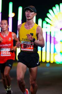 BIB: 22073, 22022
                            <button type="button" onclick="openModal(15723884)" class="btn btn-primary btn-sm float-right btn-popup" data-toggle="modal" data-target=".modal-high-quality">
                        <i class="fas fa-shopping-cart"></i> Add to Cart
                    </button>
                                            <button type="button" onclick="isThisMe(15723884, true)" class="btn btn-success btn-sm float-right btn-popup btn-isme hidden" data-toggle="tooltip" data-placement="bottom" title="นี่คือรูปของคุณใช่ไหม คลิกที่นี่เพื่อเอาเข้าอัลบั้ม">
                        <i class="fas fa-plus"></i> Add to album
                    </button>
                    <button type="button" onclick="isThisMe(15723884, false)" class="btn btn-warning btn-sm float-right btn-popup btn-isnotme hidden">
                        <i class="fas fa-ban"></i> Remove from album
                    </button>