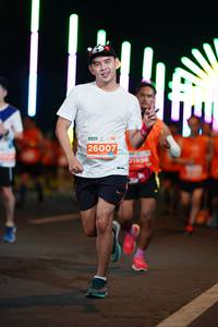 BIB: 26007
                            <button type="button" onclick="openModal(14709526)" class="btn btn-primary btn-sm float-right btn-popup" data-toggle="modal" data-target=".modal-high-quality">
                        <i class="fas fa-shopping-cart"></i> Add to Cart
                    </button>
                                            <button type="button" onclick="isThisMe(14709526, true)" class="btn btn-success btn-sm float-right btn-popup btn-isme hidden" data-toggle="tooltip" data-placement="bottom" title="นี่คือรูปของคุณใช่ไหม คลิกที่นี่เพื่อเอาเข้าอัลบั้ม">
                        <i class="fas fa-plus"></i> Add to album
                    </button>
                    <button type="button" onclick="isThisMe(14709526, false)" class="btn btn-warning btn-sm float-right btn-popup btn-isnotme hidden">
                        <i class="fas fa-ban"></i> Remove from album
                    </button>