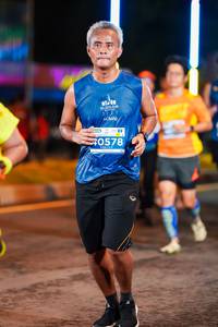 BIB: 2921, 0578
                            <button type="button" onclick="openModal(15712698)" class="btn btn-primary btn-sm float-right btn-popup" data-toggle="modal" data-target=".modal-high-quality">
                        <i class="fas fa-shopping-cart"></i> Add to Cart
                    </button>
                                            <button type="button" onclick="isThisMe(15712698, true)" class="btn btn-success btn-sm float-right btn-popup btn-isme hidden" data-toggle="tooltip" data-placement="bottom" title="นี่คือรูปของคุณใช่ไหม คลิกที่นี่เพื่อเอาเข้าอัลบั้ม">
                        <i class="fas fa-plus"></i> Add to album
                    </button>
                    <button type="button" onclick="isThisMe(15712698, false)" class="btn btn-warning btn-sm float-right btn-popup btn-isnotme hidden">
                        <i class="fas fa-ban"></i> Remove from album
                    </button>