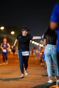 BIB: 42958
                            <button type="button" onclick="openModal(15720244)" class="btn btn-primary btn-sm float-right btn-popup" data-toggle="modal" data-target=".modal-high-quality">
                        <i class="fas fa-shopping-cart"></i> Add to Cart
                    </button>
                                            <button type="button" onclick="isThisMe(15720244, true)" class="btn btn-success btn-sm float-right btn-popup btn-isme hidden" data-toggle="tooltip" data-placement="bottom" title="นี่คือรูปของคุณใช่ไหม คลิกที่นี่เพื่อเอาเข้าอัลบั้ม">
                        <i class="fas fa-plus"></i> Add to album
                    </button>
                    <button type="button" onclick="isThisMe(15720244, false)" class="btn btn-warning btn-sm float-right btn-popup btn-isnotme hidden">
                        <i class="fas fa-ban"></i> Remove from album
                    </button>