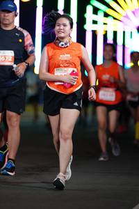 BIB: 1672
                            <button type="button" onclick="openModal(14677033)" class="btn btn-primary btn-sm float-right btn-popup" data-toggle="modal" data-target=".modal-high-quality">
                        <i class="fas fa-shopping-cart"></i> Add to Cart
                    </button>
                                            <button type="button" onclick="isThisMe(14677033, true)" class="btn btn-success btn-sm float-right btn-popup btn-isme hidden" data-toggle="tooltip" data-placement="bottom" title="นี่คือรูปของคุณใช่ไหม คลิกที่นี่เพื่อเอาเข้าอัลบั้ม">
                        <i class="fas fa-plus"></i> Add to album
                    </button>
                    <button type="button" onclick="isThisMe(14677033, false)" class="btn btn-warning btn-sm float-right btn-popup btn-isnotme hidden">
                        <i class="fas fa-ban"></i> Remove from album
                    </button>