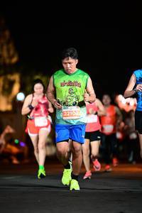 BIB: 22102
                            <button type="button" onclick="openModal(13803082)" class="btn btn-primary btn-sm float-right btn-popup" data-toggle="modal" data-target=".modal-high-quality">
                        <i class="fas fa-shopping-cart"></i> Add to Cart
                    </button>
                                            <button type="button" onclick="isThisMe(13803082, true)" class="btn btn-success btn-sm float-right btn-popup btn-isme hidden" data-toggle="tooltip" data-placement="bottom" title="นี่คือรูปของคุณใช่ไหม คลิกที่นี่เพื่อเอาเข้าอัลบั้ม">
                        <i class="fas fa-plus"></i> Add to album
                    </button>
                    <button type="button" onclick="isThisMe(13803082, false)" class="btn btn-warning btn-sm float-right btn-popup btn-isnotme hidden">
                        <i class="fas fa-ban"></i> Remove from album
                    </button>