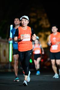 BIB: 506
                            <button type="button" onclick="openModal(13821457)" class="btn btn-primary btn-sm float-right btn-popup" data-toggle="modal" data-target=".modal-high-quality">
                        <i class="fas fa-shopping-cart"></i> Add to Cart
                    </button>
                                            <button type="button" onclick="isThisMe(13821457, true)" class="btn btn-success btn-sm float-right btn-popup btn-isme hidden" data-toggle="tooltip" data-placement="bottom" title="นี่คือรูปของคุณใช่ไหม คลิกที่นี่เพื่อเอาเข้าอัลบั้ม">
                        <i class="fas fa-plus"></i> Add to album
                    </button>
                    <button type="button" onclick="isThisMe(13821457, false)" class="btn btn-warning btn-sm float-right btn-popup btn-isnotme hidden">
                        <i class="fas fa-ban"></i> Remove from album
                    </button>