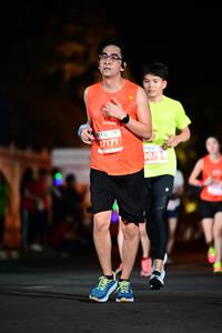BIB: 27171, 207
                            <button type="button" onclick="openModal(13805726)" class="btn btn-primary btn-sm float-right btn-popup" data-toggle="modal" data-target=".modal-high-quality">
                        <i class="fas fa-shopping-cart"></i> Add to Cart
                    </button>
                                            <button type="button" onclick="isThisMe(13805726, true)" class="btn btn-success btn-sm float-right btn-popup btn-isme hidden" data-toggle="tooltip" data-placement="bottom" title="นี่คือรูปของคุณใช่ไหม คลิกที่นี่เพื่อเอาเข้าอัลบั้ม">
                        <i class="fas fa-plus"></i> Add to album
                    </button>
                    <button type="button" onclick="isThisMe(13805726, false)" class="btn btn-warning btn-sm float-right btn-popup btn-isnotme hidden">
                        <i class="fas fa-ban"></i> Remove from album
                    </button>