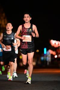 BIB: 0829, 3196
                            <button type="button" onclick="openModal(13808136)" class="btn btn-primary btn-sm float-right btn-popup" data-toggle="modal" data-target=".modal-high-quality">
                        <i class="fas fa-shopping-cart"></i> Add to Cart
                    </button>
                                            <button type="button" onclick="isThisMe(13808136, true)" class="btn btn-success btn-sm float-right btn-popup btn-isme hidden" data-toggle="tooltip" data-placement="bottom" title="นี่คือรูปของคุณใช่ไหม คลิกที่นี่เพื่อเอาเข้าอัลบั้ม">
                        <i class="fas fa-plus"></i> Add to album
                    </button>
                    <button type="button" onclick="isThisMe(13808136, false)" class="btn btn-warning btn-sm float-right btn-popup btn-isnotme hidden">
                        <i class="fas fa-ban"></i> Remove from album
                    </button>