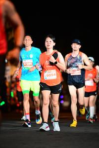 BIB: 27285, 29054
                            <button type="button" onclick="openModal(13803293)" class="btn btn-primary btn-sm float-right btn-popup" data-toggle="modal" data-target=".modal-high-quality">
                        <i class="fas fa-shopping-cart"></i> Add to Cart
                    </button>
                                            <button type="button" onclick="isThisMe(13803293, true)" class="btn btn-success btn-sm float-right btn-popup btn-isme hidden" data-toggle="tooltip" data-placement="bottom" title="นี่คือรูปของคุณใช่ไหม คลิกที่นี่เพื่อเอาเข้าอัลบั้ม">
                        <i class="fas fa-plus"></i> Add to album
                    </button>
                    <button type="button" onclick="isThisMe(13803293, false)" class="btn btn-warning btn-sm float-right btn-popup btn-isnotme hidden">
                        <i class="fas fa-ban"></i> Remove from album
                    </button>