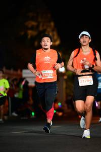 BIB: 21076, 23786
                            <button type="button" onclick="openModal(13812793)" class="btn btn-primary btn-sm float-right btn-popup" data-toggle="modal" data-target=".modal-high-quality">
                        <i class="fas fa-shopping-cart"></i> Add to Cart
                    </button>
                                            <button type="button" onclick="isThisMe(13812793, true)" class="btn btn-success btn-sm float-right btn-popup btn-isme hidden" data-toggle="tooltip" data-placement="bottom" title="นี่คือรูปของคุณใช่ไหม คลิกที่นี่เพื่อเอาเข้าอัลบั้ม">
                        <i class="fas fa-plus"></i> Add to album
                    </button>
                    <button type="button" onclick="isThisMe(13812793, false)" class="btn btn-warning btn-sm float-right btn-popup btn-isnotme hidden">
                        <i class="fas fa-ban"></i> Remove from album
                    </button>
