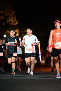 BIB: 20756, 27018, 2004
                            <button type="button" onclick="openModal(13802237)" class="btn btn-primary btn-sm float-right btn-popup" data-toggle="modal" data-target=".modal-high-quality">
                        <i class="fas fa-shopping-cart"></i> Add to Cart
                    </button>
                                            <button type="button" onclick="isThisMe(13802237, true)" class="btn btn-success btn-sm float-right btn-popup btn-isme hidden" data-toggle="tooltip" data-placement="bottom" title="นี่คือรูปของคุณใช่ไหม คลิกที่นี่เพื่อเอาเข้าอัลบั้ม">
                        <i class="fas fa-plus"></i> Add to album
                    </button>
                    <button type="button" onclick="isThisMe(13802237, false)" class="btn btn-warning btn-sm float-right btn-popup btn-isnotme hidden">
                        <i class="fas fa-ban"></i> Remove from album
                    </button>