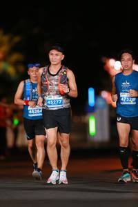 BIB: 45277, 47328, 45264
                            <button type="button" onclick="openModal(13883192)" class="btn btn-primary btn-sm float-right btn-popup" data-toggle="modal" data-target=".modal-high-quality">
                        <i class="fas fa-shopping-cart"></i> Add to Cart
                    </button>
                                            <button type="button" onclick="isThisMe(13883192, true)" class="btn btn-success btn-sm float-right btn-popup btn-isme hidden" data-toggle="tooltip" data-placement="bottom" title="นี่คือรูปของคุณใช่ไหม คลิกที่นี่เพื่อเอาเข้าอัลบั้ม">
                        <i class="fas fa-plus"></i> Add to album
                    </button>
                    <button type="button" onclick="isThisMe(13883192, false)" class="btn btn-warning btn-sm float-right btn-popup btn-isnotme hidden">
                        <i class="fas fa-ban"></i> Remove from album
                    </button>