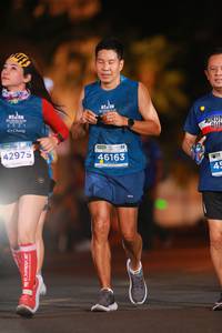 BIB: 2021, 42975, 46163
                            <button type="button" onclick="openModal(13860187)" class="btn btn-primary btn-sm float-right btn-popup" data-toggle="modal" data-target=".modal-high-quality">
                        <i class="fas fa-shopping-cart"></i> Add to Cart
                    </button>
                                            <button type="button" onclick="isThisMe(13860187, true)" class="btn btn-success btn-sm float-right btn-popup btn-isme hidden" data-toggle="tooltip" data-placement="bottom" title="นี่คือรูปของคุณใช่ไหม คลิกที่นี่เพื่อเอาเข้าอัลบั้ม">
                        <i class="fas fa-plus"></i> Add to album
                    </button>
                    <button type="button" onclick="isThisMe(13860187, false)" class="btn btn-warning btn-sm float-right btn-popup btn-isnotme hidden">
                        <i class="fas fa-ban"></i> Remove from album
                    </button>