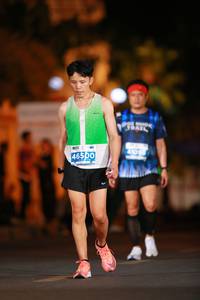 BIB: 410, 46500
                            <button type="button" onclick="openModal(13880733)" class="btn btn-primary btn-sm float-right btn-popup" data-toggle="modal" data-target=".modal-high-quality">
                        <i class="fas fa-shopping-cart"></i> Add to Cart
                    </button>
                                            <button type="button" onclick="isThisMe(13880733, true)" class="btn btn-success btn-sm float-right btn-popup btn-isme hidden" data-toggle="tooltip" data-placement="bottom" title="นี่คือรูปของคุณใช่ไหม คลิกที่นี่เพื่อเอาเข้าอัลบั้ม">
                        <i class="fas fa-plus"></i> Add to album
                    </button>
                    <button type="button" onclick="isThisMe(13880733, false)" class="btn btn-warning btn-sm float-right btn-popup btn-isnotme hidden">
                        <i class="fas fa-ban"></i> Remove from album
                    </button>