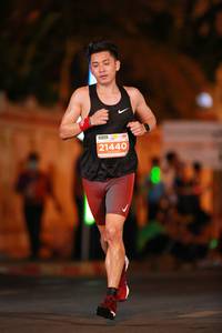 BIB: 21440
                            <button type="button" onclick="openModal(13915282)" class="btn btn-primary btn-sm float-right btn-popup" data-toggle="modal" data-target=".modal-high-quality">
                        <i class="fas fa-shopping-cart"></i> Add to Cart
                    </button>
                                            <button type="button" onclick="isThisMe(13915282, true)" class="btn btn-success btn-sm float-right btn-popup btn-isme hidden" data-toggle="tooltip" data-placement="bottom" title="นี่คือรูปของคุณใช่ไหม คลิกที่นี่เพื่อเอาเข้าอัลบั้ม">
                        <i class="fas fa-plus"></i> Add to album
                    </button>
                    <button type="button" onclick="isThisMe(13915282, false)" class="btn btn-warning btn-sm float-right btn-popup btn-isnotme hidden">
                        <i class="fas fa-ban"></i> Remove from album
                    </button>