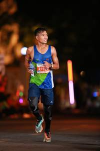 BIB: 215
                            <button type="button" onclick="openModal(13920161)" class="btn btn-primary btn-sm float-right btn-popup" data-toggle="modal" data-target=".modal-high-quality">
                        <i class="fas fa-shopping-cart"></i> Add to Cart
                    </button>
                                            <button type="button" onclick="isThisMe(13920161, true)" class="btn btn-success btn-sm float-right btn-popup btn-isme hidden" data-toggle="tooltip" data-placement="bottom" title="นี่คือรูปของคุณใช่ไหม คลิกที่นี่เพื่อเอาเข้าอัลบั้ม">
                        <i class="fas fa-plus"></i> Add to album
                    </button>
                    <button type="button" onclick="isThisMe(13920161, false)" class="btn btn-warning btn-sm float-right btn-popup btn-isnotme hidden">
                        <i class="fas fa-ban"></i> Remove from album
                    </button>