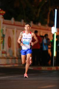 BIB: 40740
                            <button type="button" onclick="openModal(13911176)" class="btn btn-primary btn-sm float-right btn-popup" data-toggle="modal" data-target=".modal-high-quality">
                        <i class="fas fa-shopping-cart"></i> Add to Cart
                    </button>
                                            <button type="button" onclick="isThisMe(13911176, true)" class="btn btn-success btn-sm float-right btn-popup btn-isme hidden" data-toggle="tooltip" data-placement="bottom" title="นี่คือรูปของคุณใช่ไหม คลิกที่นี่เพื่อเอาเข้าอัลบั้ม">
                        <i class="fas fa-plus"></i> Add to album
                    </button>
                    <button type="button" onclick="isThisMe(13911176, false)" class="btn btn-warning btn-sm float-right btn-popup btn-isnotme hidden">
                        <i class="fas fa-ban"></i> Remove from album
                    </button>