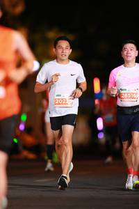 BIB: 26516, 20225
                            <button type="button" onclick="openModal(13938313)" class="btn btn-primary btn-sm float-right btn-popup" data-toggle="modal" data-target=".modal-high-quality">
                        <i class="fas fa-shopping-cart"></i> Add to Cart
                    </button>
                                            <button type="button" onclick="isThisMe(13938313, true)" class="btn btn-success btn-sm float-right btn-popup btn-isme hidden" data-toggle="tooltip" data-placement="bottom" title="นี่คือรูปของคุณใช่ไหม คลิกที่นี่เพื่อเอาเข้าอัลบั้ม">
                        <i class="fas fa-plus"></i> Add to album
                    </button>
                    <button type="button" onclick="isThisMe(13938313, false)" class="btn btn-warning btn-sm float-right btn-popup btn-isnotme hidden">
                        <i class="fas fa-ban"></i> Remove from album
                    </button>
