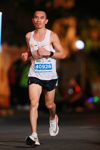 BIB: 40928
                            <button type="button" onclick="openModal(13919225)" class="btn btn-primary btn-sm float-right btn-popup" data-toggle="modal" data-target=".modal-high-quality">
                        <i class="fas fa-shopping-cart"></i> Add to Cart
                    </button>
                                            <button type="button" onclick="isThisMe(13919225, true)" class="btn btn-success btn-sm float-right btn-popup btn-isme hidden" data-toggle="tooltip" data-placement="bottom" title="นี่คือรูปของคุณใช่ไหม คลิกที่นี่เพื่อเอาเข้าอัลบั้ม">
                        <i class="fas fa-plus"></i> Add to album
                    </button>
                    <button type="button" onclick="isThisMe(13919225, false)" class="btn btn-warning btn-sm float-right btn-popup btn-isnotme hidden">
                        <i class="fas fa-ban"></i> Remove from album
                    </button>